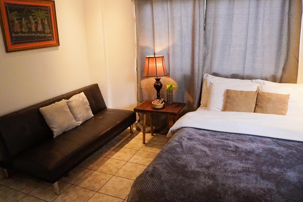 Cinco Hotel B&B San Salvador Dış mekan fotoğraf