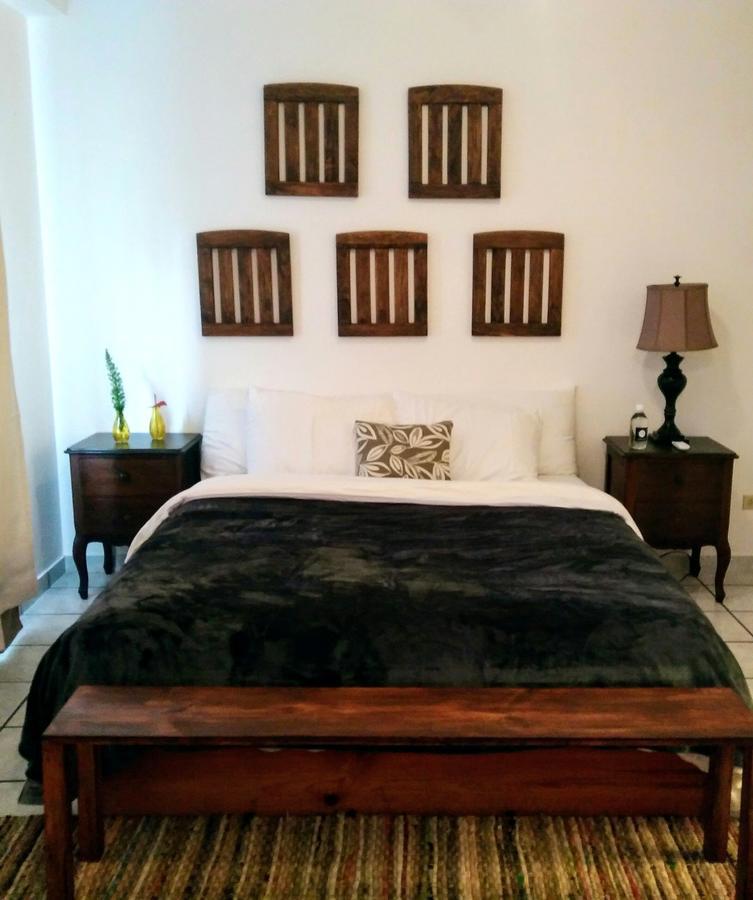 Cinco Hotel B&B San Salvador Dış mekan fotoğraf