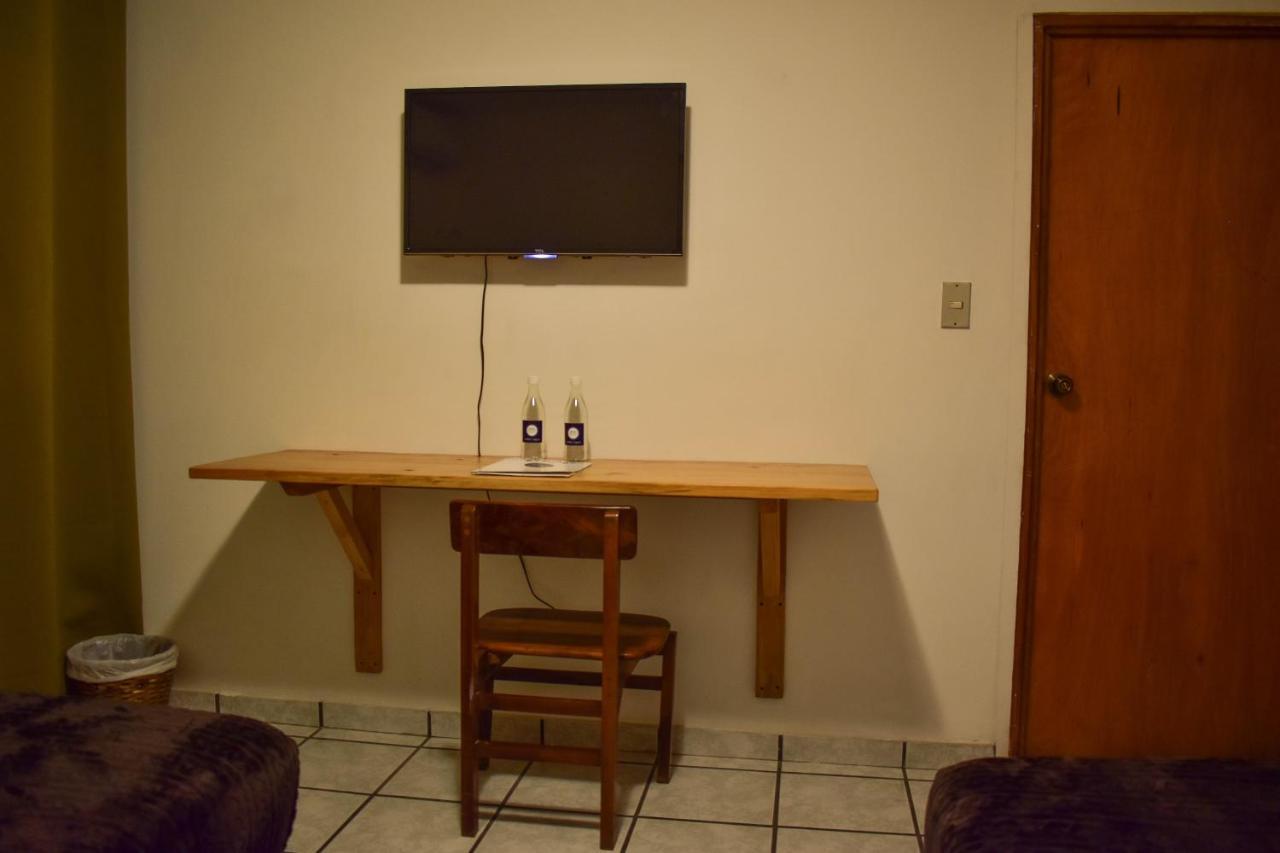 Cinco Hotel B&B San Salvador Dış mekan fotoğraf