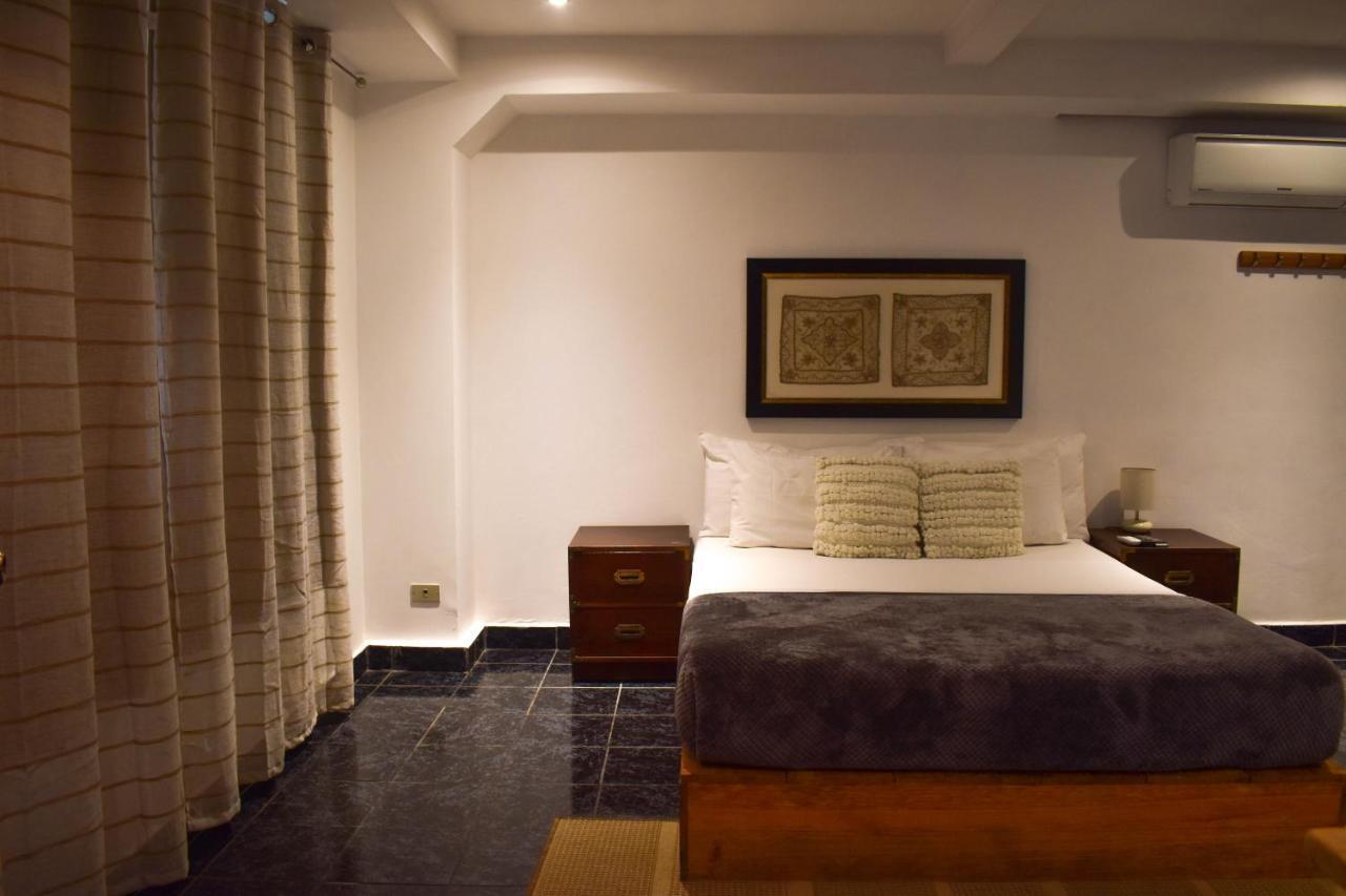 Cinco Hotel B&B San Salvador Dış mekan fotoğraf