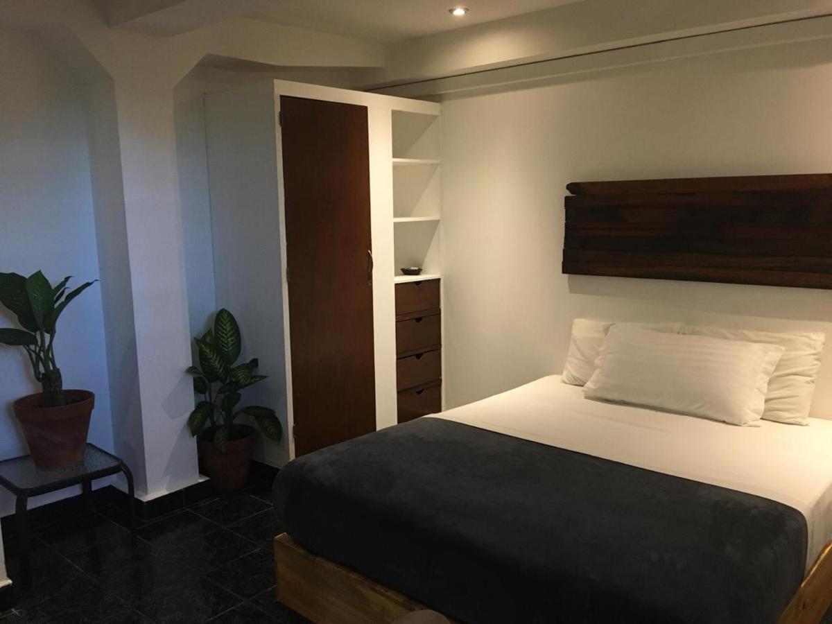 Cinco Hotel B&B San Salvador Dış mekan fotoğraf
